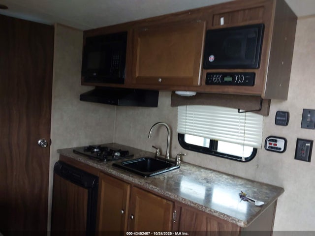 Продаж на аукціоні авто 2016 Coach Clipper, vin: 5ZT2CWFC9G5109377, номер лоту: 43452407
