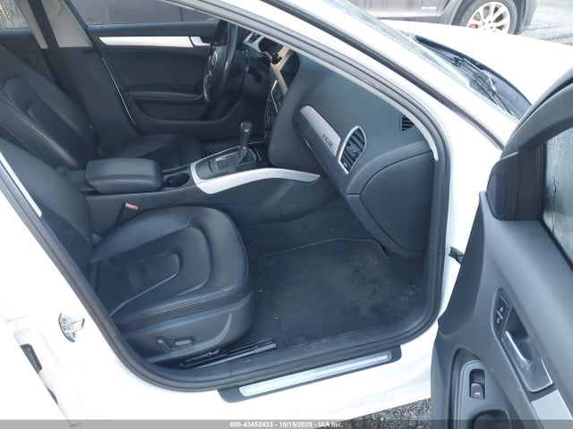 2011 AUDI A4 WAUBFAFL3BN038629 Photo 4