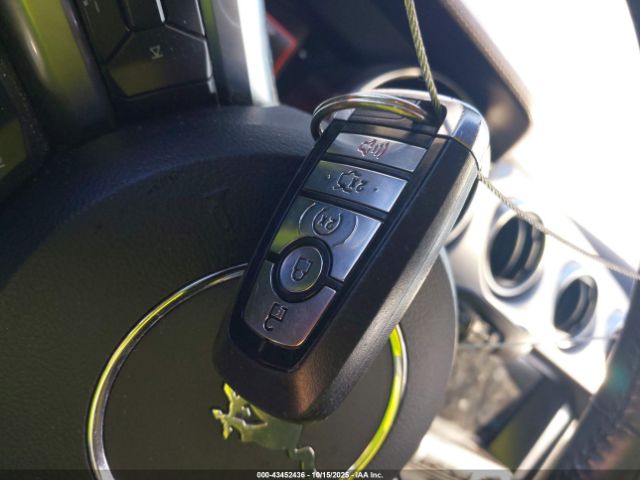 2018 FORD MUSTANG 1FATP8UH7J5136000 Photo 10