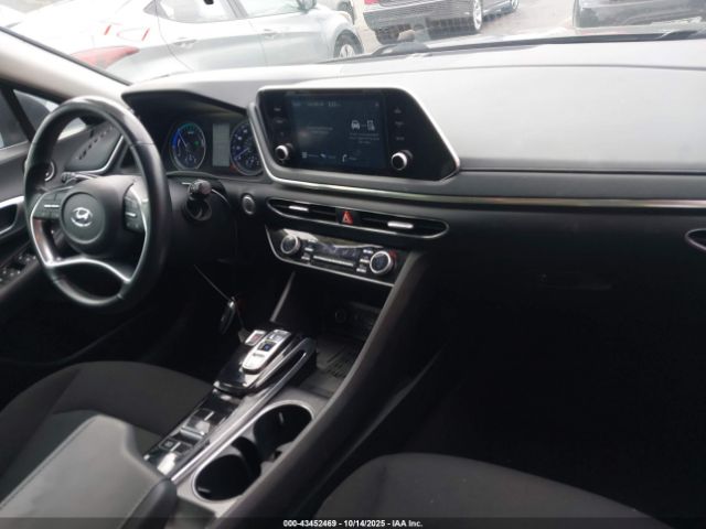 2021 HYUNDAI SONATA KMHL34JJ6MA031171 Photo 4
