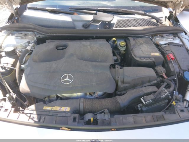 2015 MERCEDES-BENZ GLA 250 WDCTG4EB7FJ144359 Photo 9