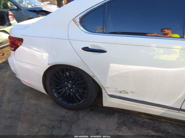 2015 LEXUS LS 460 JTHBL5EF8F5136056 Photo 5