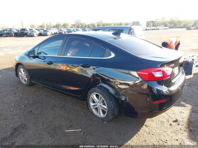 2017 CHEVROLET CRUZE 1G1BE5SM2H7264677 Photo 2