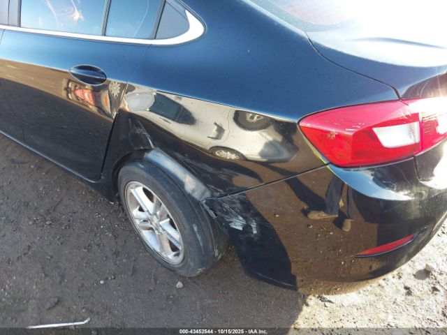 2017 CHEVROLET CRUZE 1G1BE5SM2H7264677 Photo 5