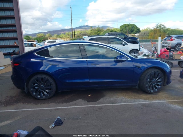 Tesla Model 3 Long Range/mid Range 2018 5YJ3E1EA1JF004308 Image 13