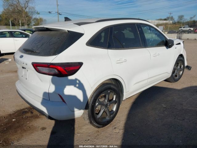 2023 FORD ESCAPE 1FMCU0MNXPUA25669 Photo 3