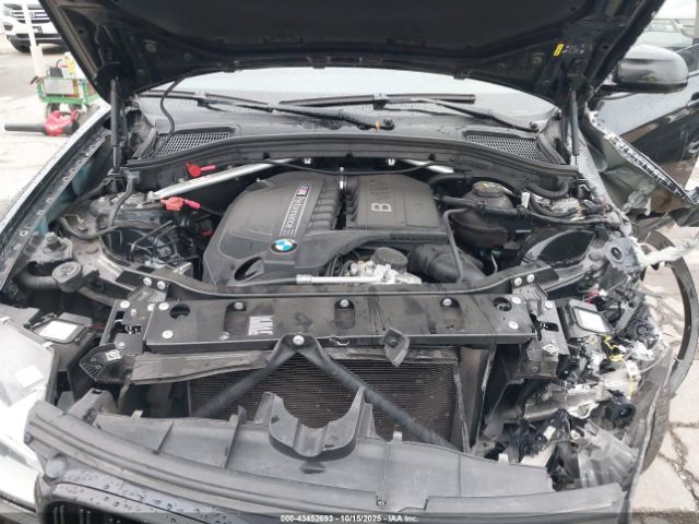 2017 BMW X4 5UXXW7C59H0U25336 Photo 9