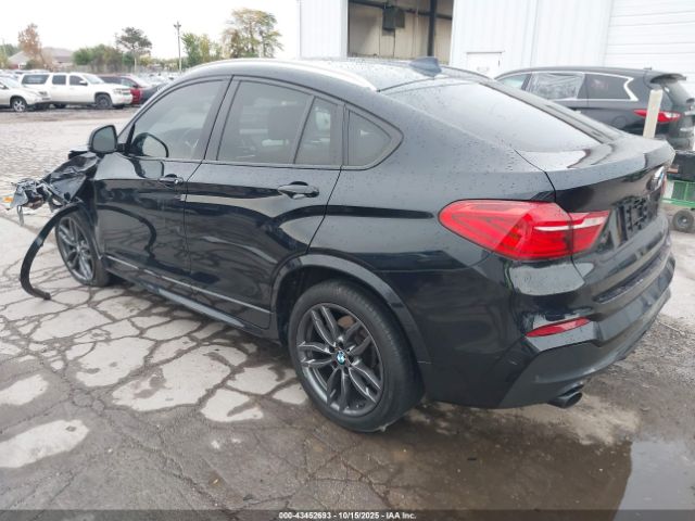 2017 BMW X4 5UXXW7C59H0U25336 Photo 2