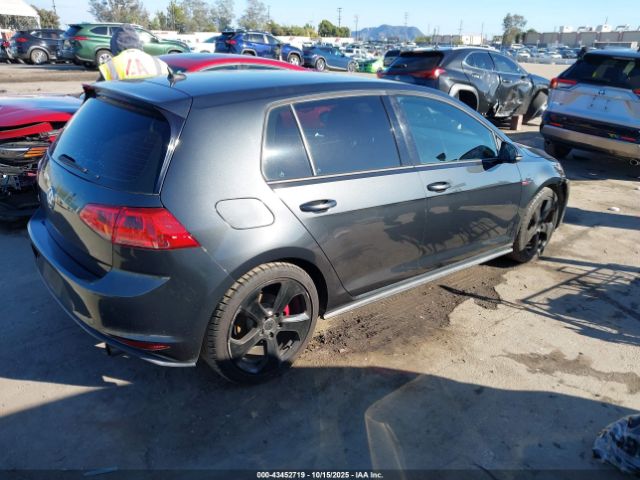 2017 VOLKSWAGEN GOLF GTI 3VW5T7AU5HM063186 Photo 3