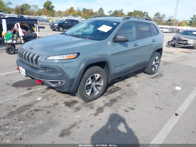 Jeep Cherokee Trailhawk 2015 1C4PJMBS2FW664405 Image 2
