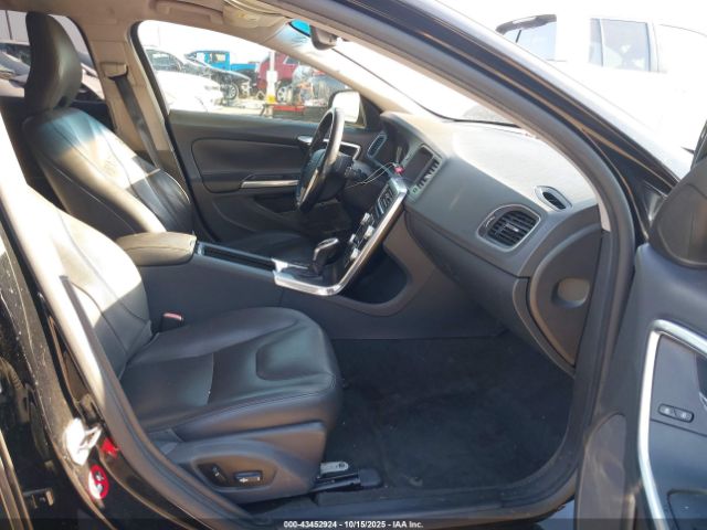 2016 VOLVO V60 YV140MEK0G1291827 Photo 4