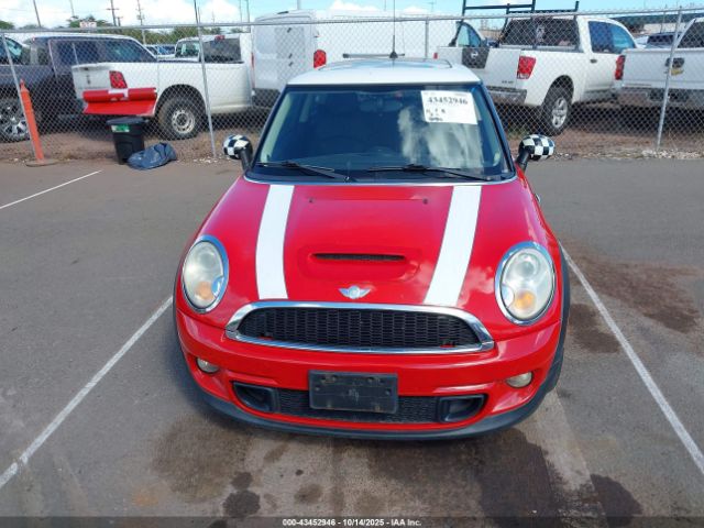 2011 MINI COOPER S WMWSV3C56BTY13330 Photo 5