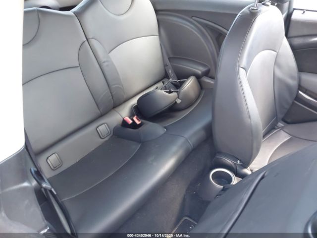 2011 MINI COOPER S WMWSV3C56BTY13330 Photo 7