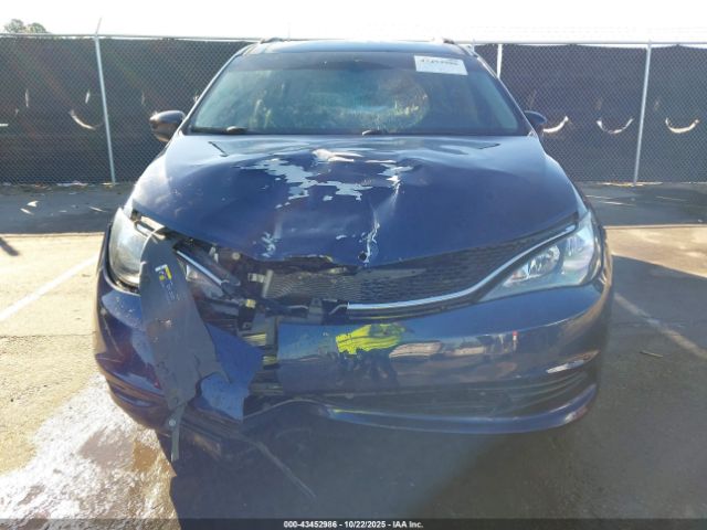 2020 CHRYSLER VOYAGER 2C4RC1DG4LR184316 Photo 5