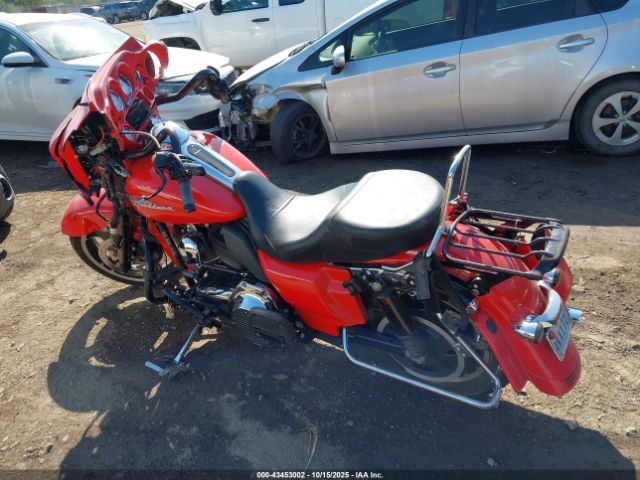 2010 HARLEY-DAVIDSON FLHX 1HD1KB419AB618788 Photo 2