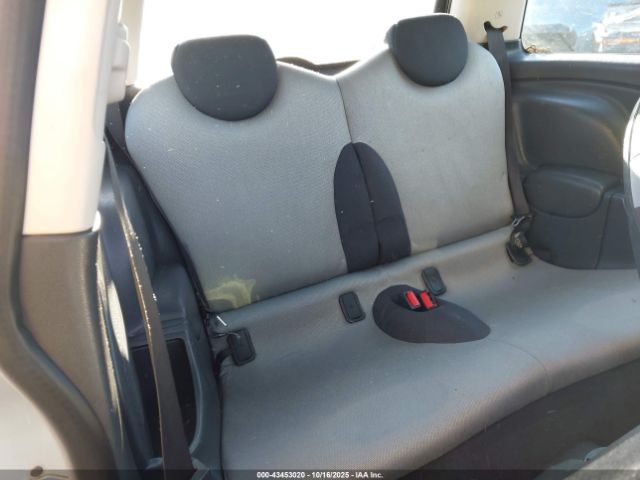 2005 MINI COOPER WMWRC33425TJ66070 Photo 7