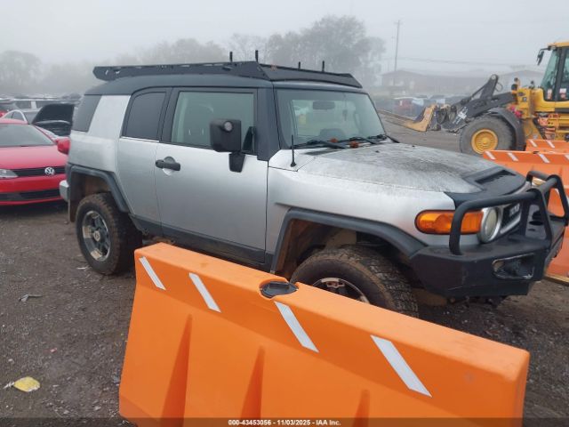 2007 TOYOTA FJ CRUISER JTEBU11F470012826
