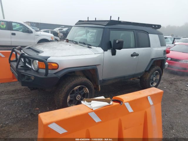 2007 TOYOTA FJ CRUISER JTEBU11F470012826 Photo 1