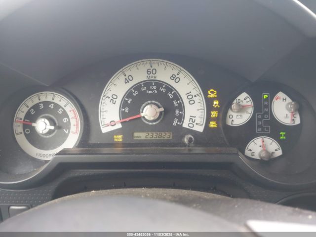 2007 TOYOTA FJ CRUISER JTEBU11F470012826 Photo 6