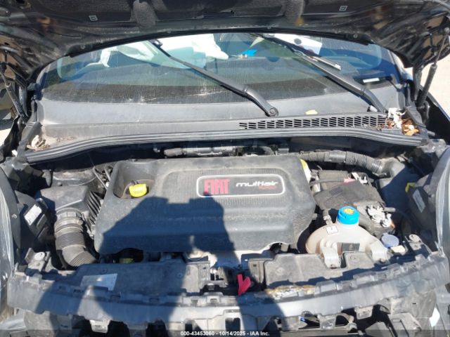 2014 FIAT 500L ZFBCFABH4EZ026434 Photo 9