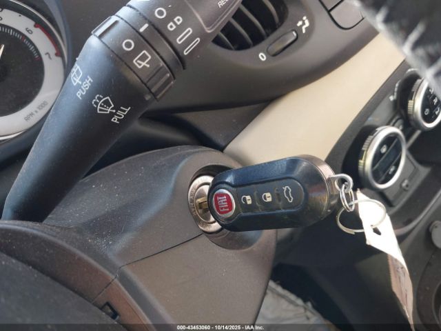 2014 FIAT 500L ZFBCFABH4EZ026434 Photo 10