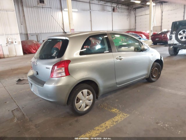 2008 TOYOTA YARIS JTDJT923885212019 Photo 3