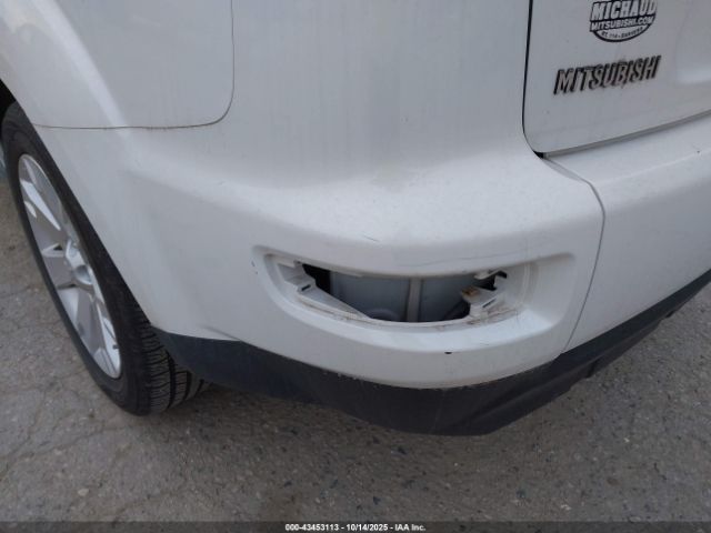 2011 MITSUBISHI OUTLANDER JA4AS2AW6BU037377 Photo 5