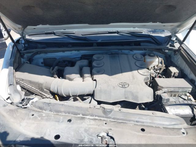 2022 TOYOTA 4RUNNER JTENU5JR5N5985583 Photo 9