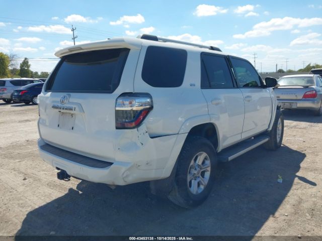 2022 TOYOTA 4RUNNER JTENU5JR5N5985583 Photo 3