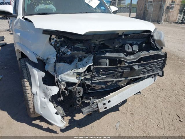 2022 TOYOTA 4RUNNER JTENU5JR5N5985583 Photo 5
