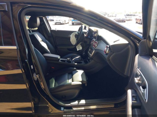 2020 MERCEDES-BENZ GLA 250 WDCTG4GBXLU023574 Photo 4