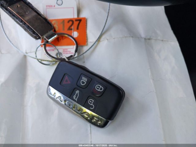 2019 JAGUAR F-PACE SADCJ2FX0KA610539 Photo 10