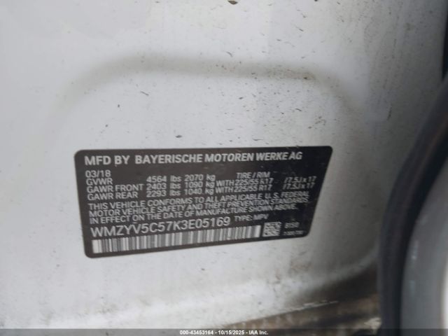 2019 MINI COUNTRYMAN WMZYV5C57K3E05169 Photo 8