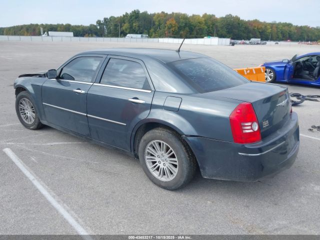 2008 CHRYSLER 300 2C3KA53G88H258130 Photo 2