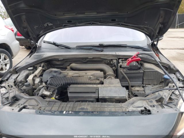2015 VOLVO S60 YV1612TBXF1309990 Photo 9