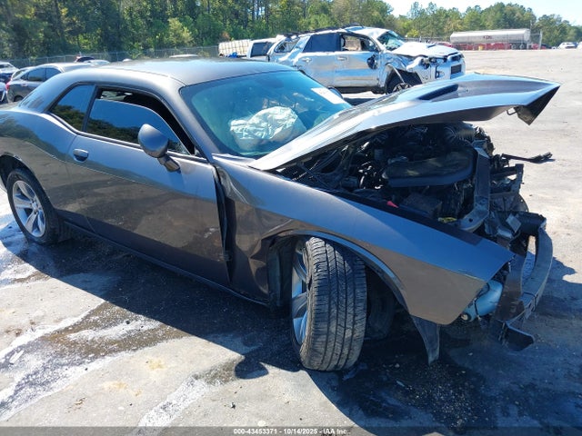 43453371 :رقم المزاد ، 2C3CDZAG7GH221347 vin ، 2016 Dodge Challenger Sxt مزاد بيع