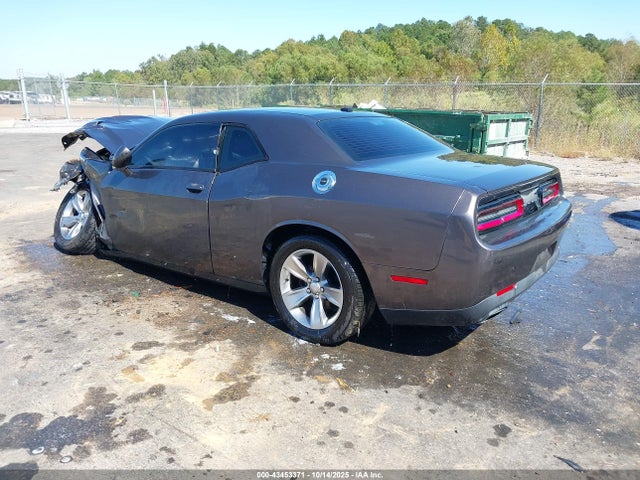 43453371 :رقم المزاد ، 2C3CDZAG7GH221347 vin ، 2016 Dodge Challenger Sxt مزاد بيع