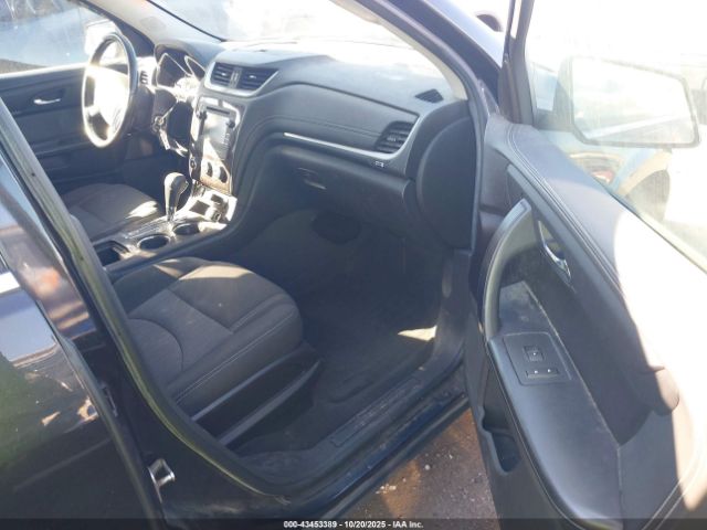 2015 CHEVROLET TRAVERSE 1GNKVGKD3FJ291297 Photo 4
