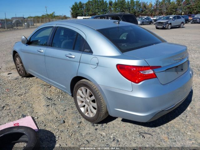 2013 CHRYSLER 200 1C3CCBBB8DN736857 Photo 2