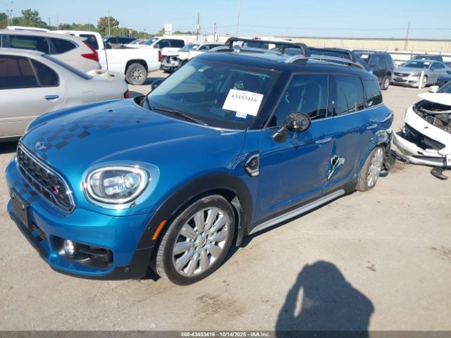 2018 MINI COUNTRYMAN WMZYT3C31J3E00170 Photo 1