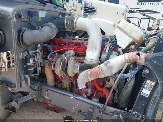 2015 Peterbilt 389 მანქანა იყიდება აუქციონზე, vin: 1XPXD49XXFD267141, აუქციონის ნომერი: 43453560
