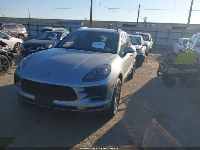 2021 PORSCHE MACAN WP1AA2A59MLB07350 Photo 1