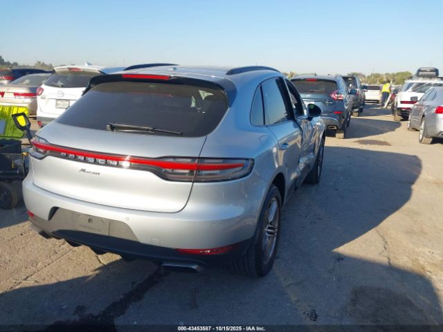 2021 PORSCHE MACAN WP1AA2A59MLB07350 Photo 3