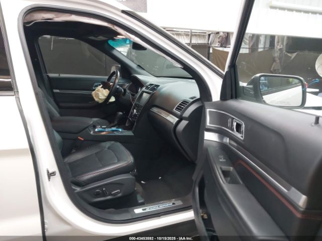 2016 FORD EXPLORER 1FM5K8GT3GGC34709 Photo 4