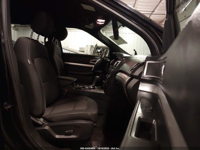 Продаж на аукціоні авто 2017 Ford Explorer Xlt, vin: 1FM5K7DH7HGC09548, номер лоту: 43453604