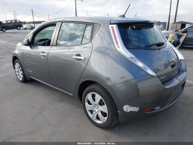 1N4BZ0CPXGC313871 Nissan 2016