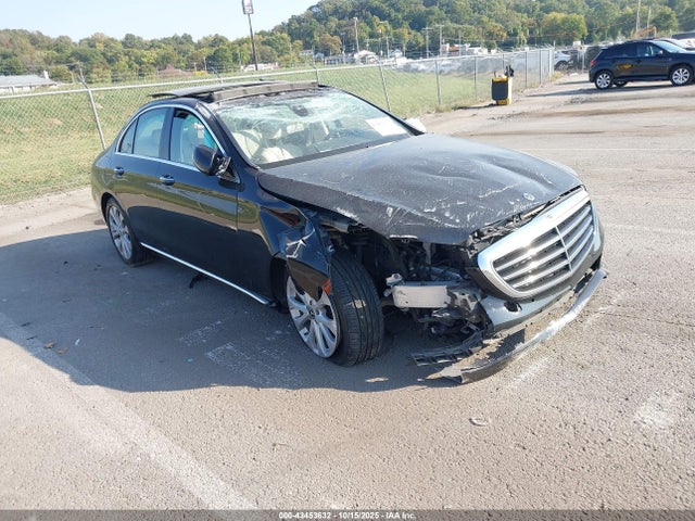 2018 Mercedes-benz E 300 4matic მანქანა იყიდება აუქციონზე, vin: WDDZF4KB6JA359009, აუქციონის ნომერი: 43453632