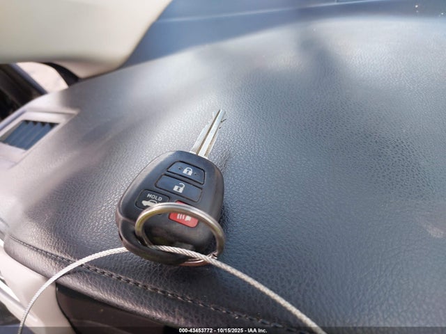 Toyota COROLLA LE 2014 5YFBURHE8EP157256 Image 11