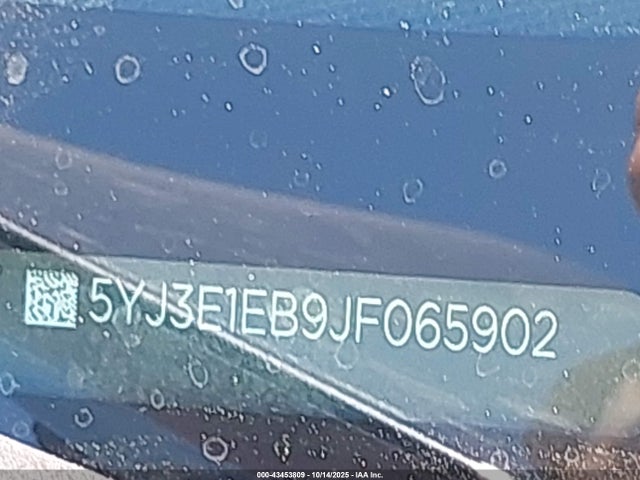 2018 TESLA MODEL 3 5YJ3E1EB9JF065902 Photo 8