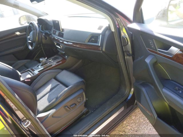 2019 AUDI Q5 WA1BNAFY6K2068592 Photo 4